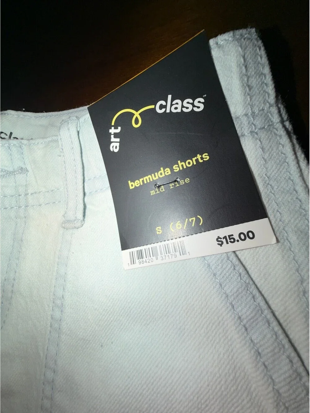 New art class Girls Small 6/7 Light Wash Mid Rise Bermuda Shorts
